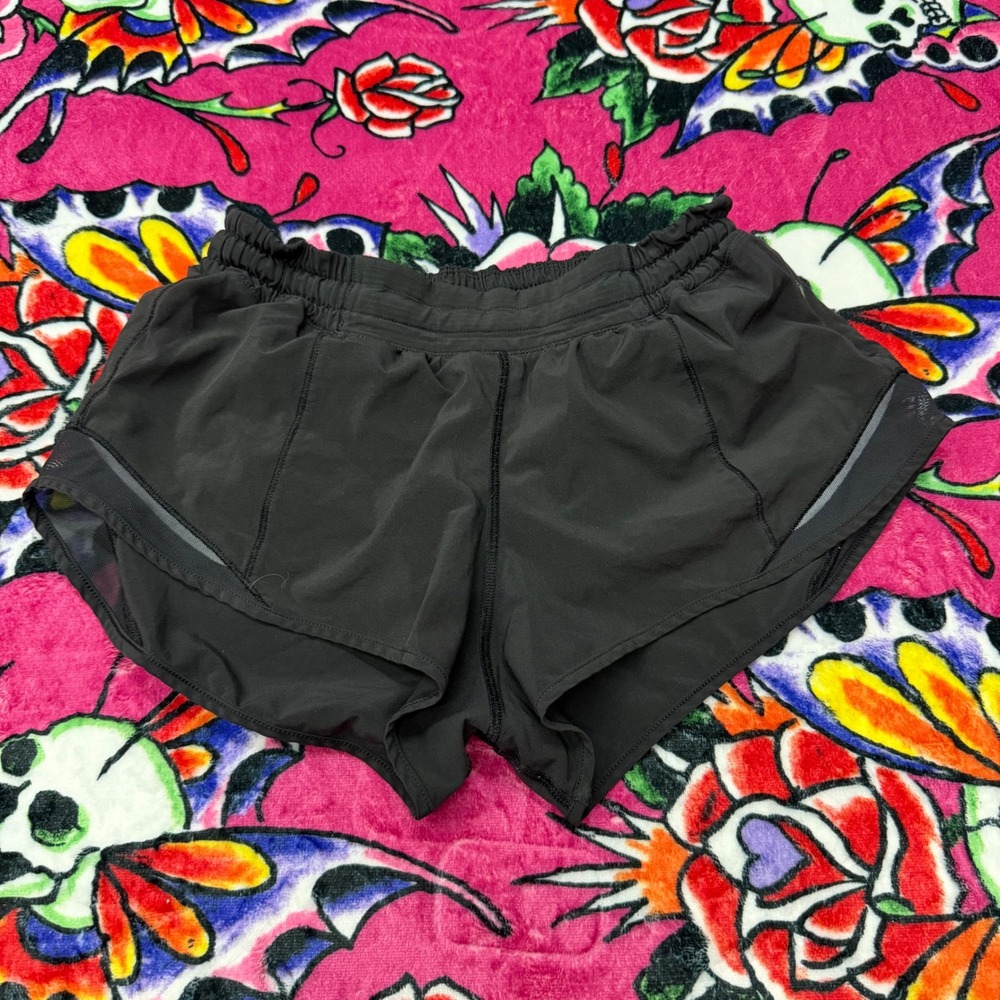 lululemon hotty hot shorts
